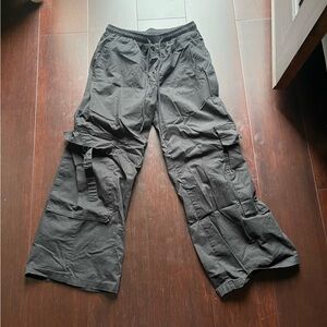 Forever 21. Black Cargo Pants. Size M.